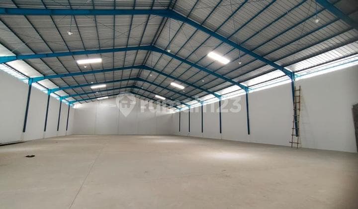 Gudang Bagus Siap Pakai Area Parkir Sangat Luas Di Kawasan Industri Candi Kic