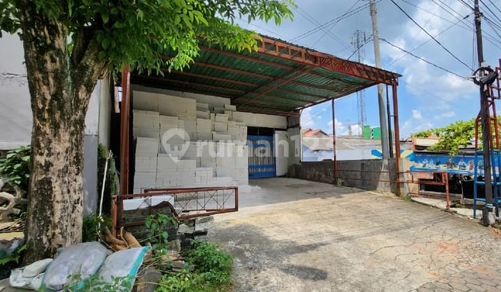 Shop House and Warehouse Business Space SHM Strategic Kedungmundu Raya Road