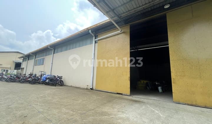 Gudang Siap Pakai Dekat Akses Tol di Bawen
