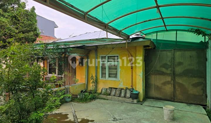 Rumah Bangunan Lama Shm Di Jalan Lingga