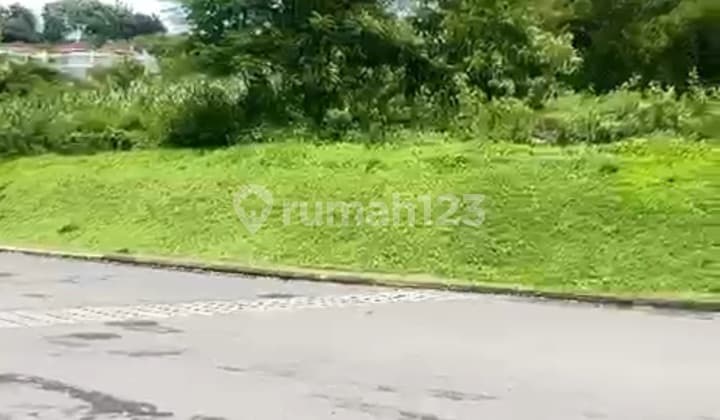 Tanah Siap Bangun di Boulevard Graha Candi Golf