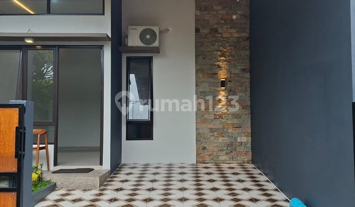 New Building House at Griya Sepatan Housing