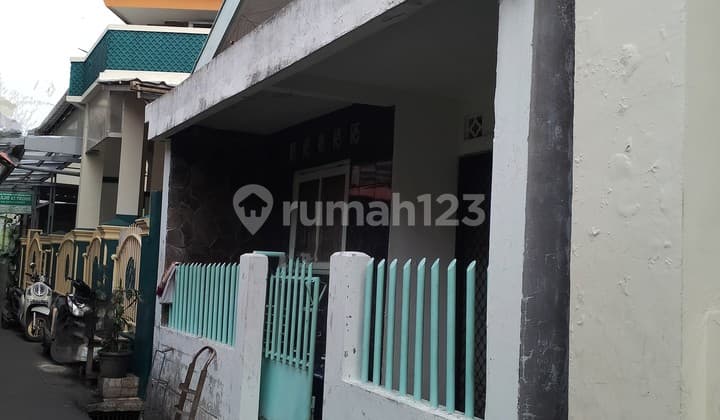 HOUSE FOR SALEon Jl Kayumanis Matraman East Jakarta