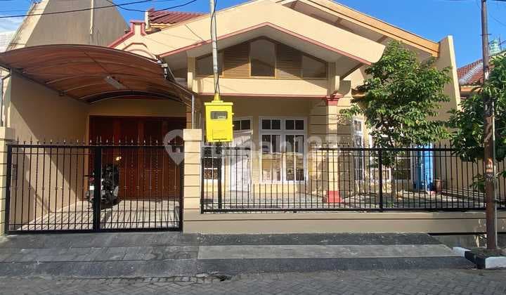 RUMAH BARU RENOV SEMI FURNISHED SATELIT INDAH !!