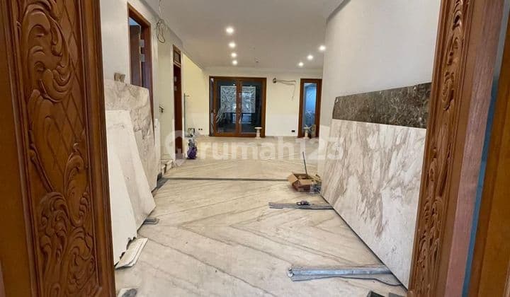 Villa House Citraland Sentra Raya Surabaya