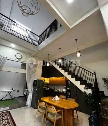 Rumah dan Tempat Usaha di Valencia Garden Puri Surya Jaya Sidoarjo