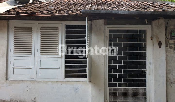 RUMAH HITUNG TANAH KALIANYAR WETAN MASUK GANG