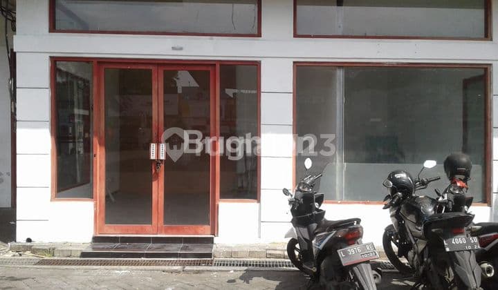 SHOPHOUSE AT PUCANG SIDOARJO GAS STATION (Frontmost kiosk, roadside, adjacent to BCA, MANDIRI, NIAGA ATMs.)
