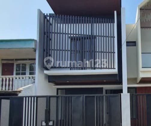 Rumah Baru Gress 2 LT Baruk! Dekat Superindo Merr! Terbatas!