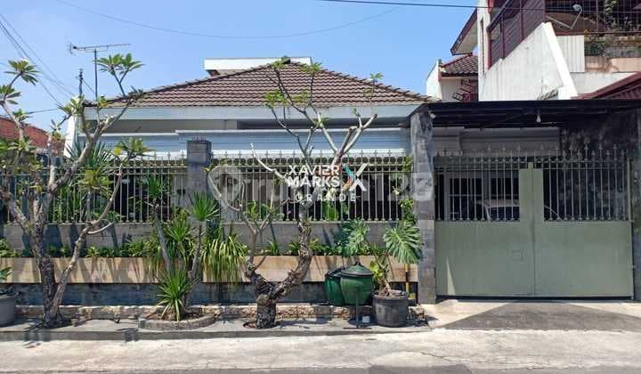 Dijual Rumah di Area Bunga Bunga, Tengah Kota Malang