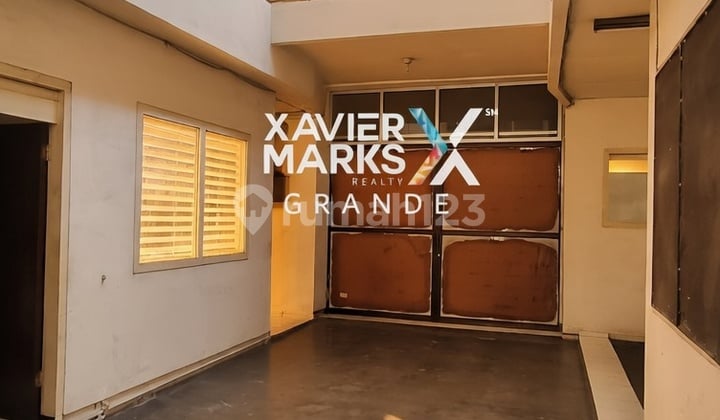 Dijual Rumah Kantor dan Gudang di Janti, Malang