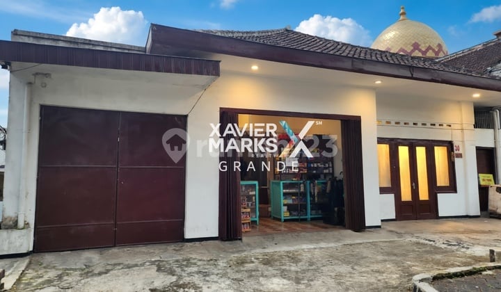 Dijual Toko Sekaligus Rumah di Dekat Pasar Tumpang, Malang