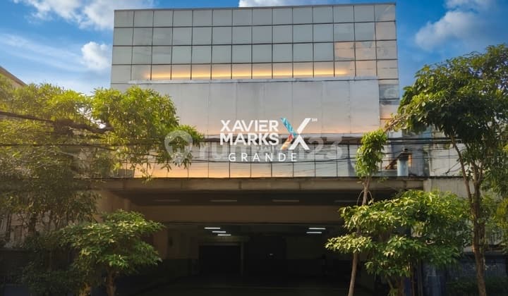 Dijual Showroom Lokasi Strategis di Jalan Raya Kertajaya,Surabaya (Tembus Belakang)