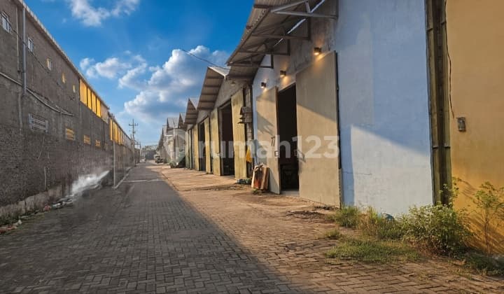 Dijual Gudang Daerah Pakis Dekat Pintu Tol Pakis