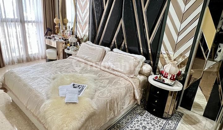 Super Luxury ! Apartemen Goldcoast 1br 51m 2 Fully Luxury Furnish