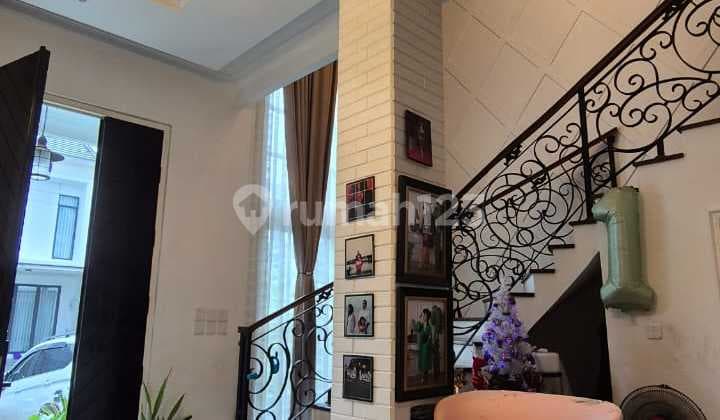 Rumah Modern Classic Dalam Cluster di Cakung, Jakarta S8824