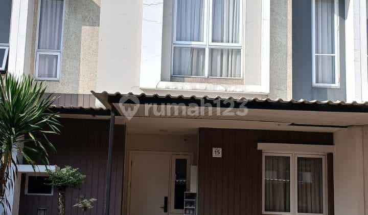 Di Jual Rumah Sudah Renovasi Rapi di Gading Serpong Cluster Rosini Symphonia Siap Huni Dekat Danau dan Taman Jogging Track
