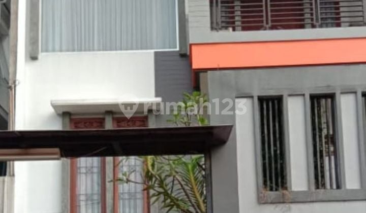 Rumah Bu, Harga Nego 3 Lantai Bukit Linggar Bandung Jawa Barat