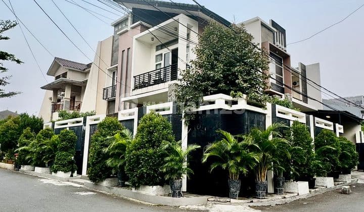 Rumah Mewah Siap Huni Hook Pulomas Barat Jakarta Timur - Shm