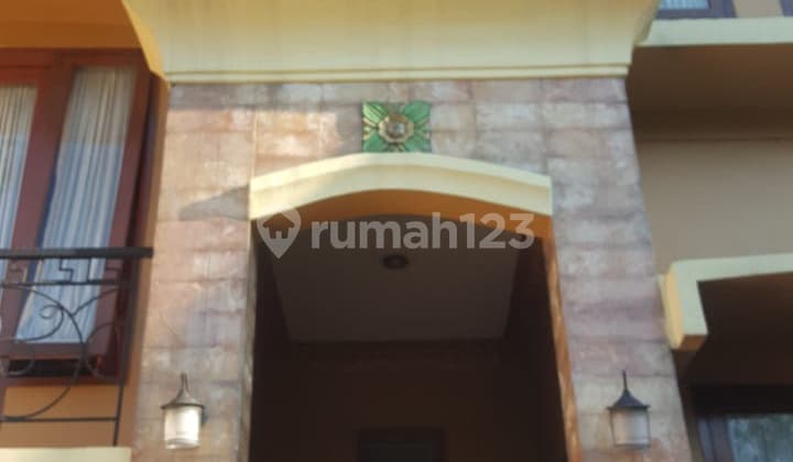 Rumah 2,5 Lantai di Metland Menteng Cakung Jakarta Timur