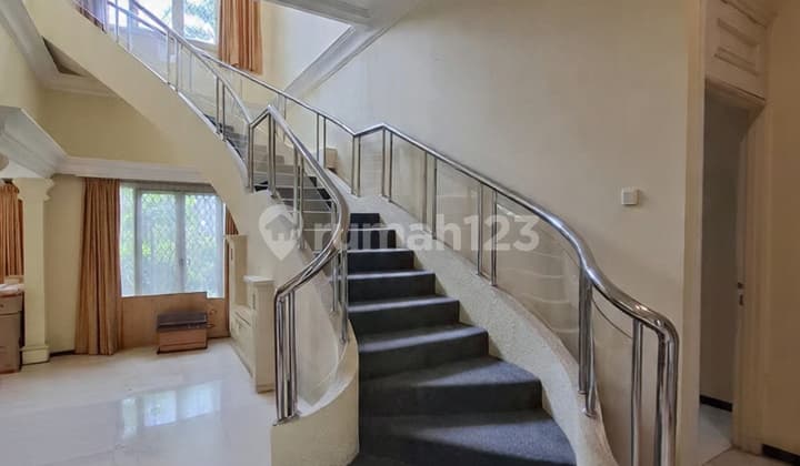 2-Story House Ready to Move In, Negotiable Price in Pondok Indah, South Jakarta