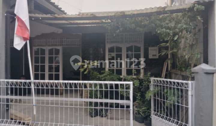 Rumah 2 Lantai Siap Huni di Antapani Bandung