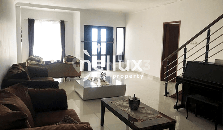 Dijual Rumah Lux di Cigadung Indah Bandung