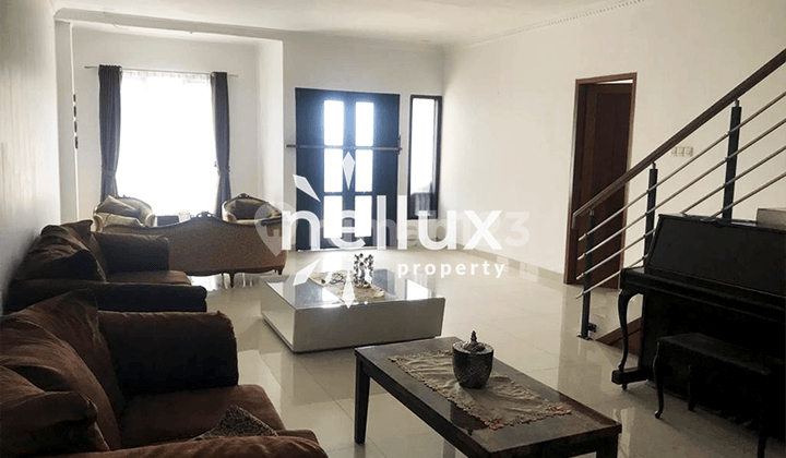 Dijual Rumah Lux di Cigadung Indah Bandung
