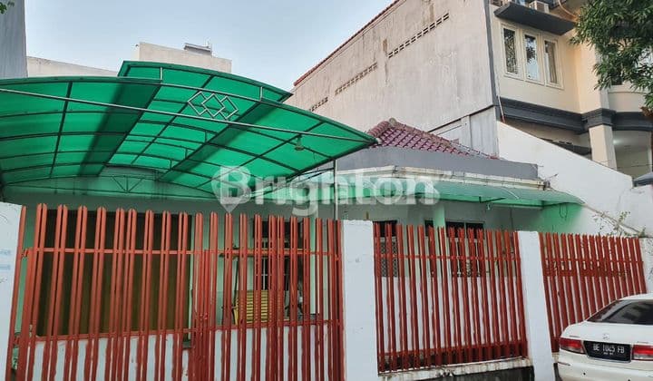RUMAH KEMAYORAN - JAKARTA PUSAT