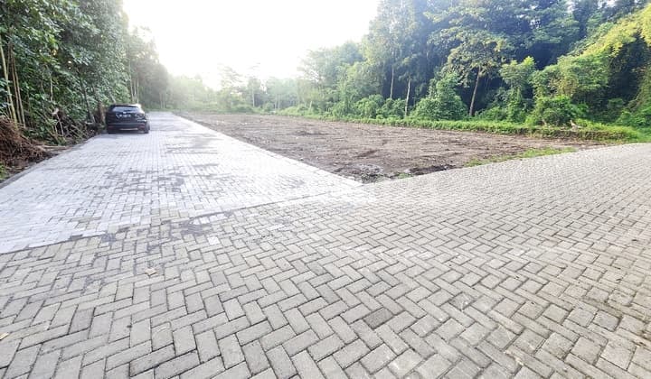 Dijual Tanah Strategis di Kaliurang KM 12