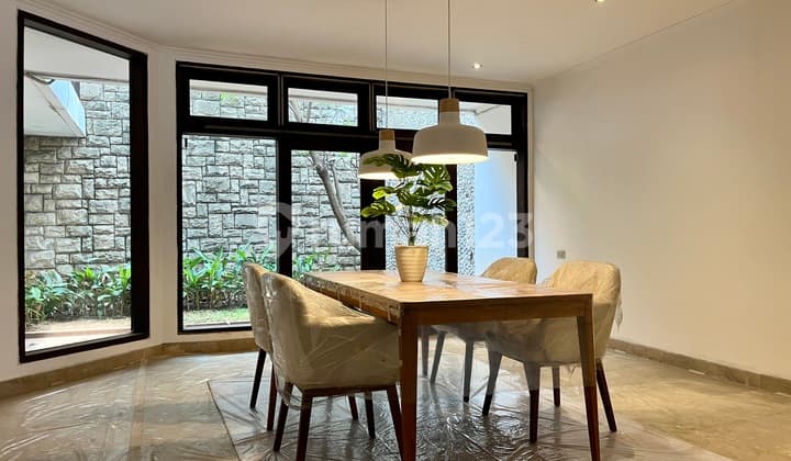 House for Sale in Ancol Barat