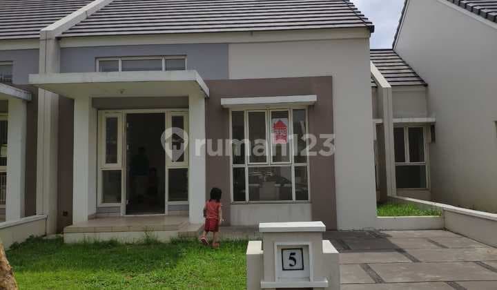 Dijual Rumah Suvarna Sutera