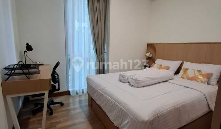 FOR RENT SETIABUDI SKY GARDEN APARTMENT 3BR 155SQM FULLY FURNISHED & INTERIOR