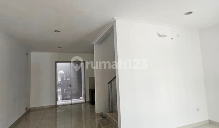 Disewa Rumah Pik Golf Island