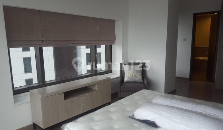 Disewa Apartemen 1 Park Avenue