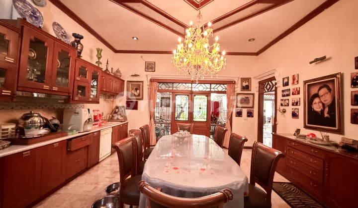 Dijual Rumah di Menteng Matraman Timur