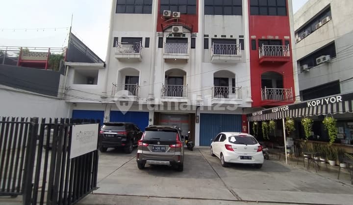 Disewa Ruko Siap Pakai di Jl. Pemuda Jati Pulo Gadung Jakarta