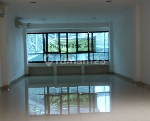 Disewa Ruko Lokasi Strategis di Sunter Jakarta Utara