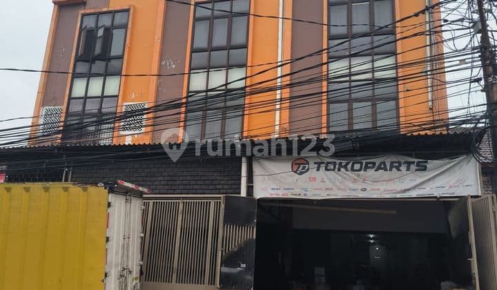 Disewa Ruko di jalan Ternate Cideng dekat Roxy mas Jakarta Pusat