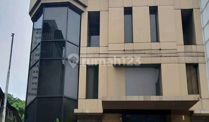 Gedung Ex. Bank Mandiri Kelapa Gading Timur Jakarta Utara