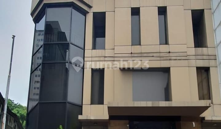 Gedung Ex. Bank Mandiri Kelapa Gading Timur Jakarta Utara