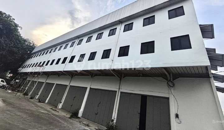 Disewakan Ruko 3 Lantai Di Agung Jaya 1, Lokasi Strategis