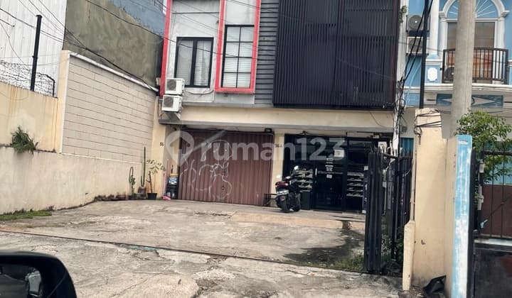 3-Story Shop House in Kedoya, Suitable for Business and Office