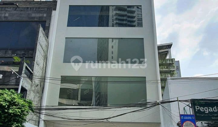 Disewakan Mini Building, Lokasi Strategis– Menteng