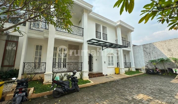 2 Rumah Bangka Kemang Siap Huni Investasi Tinggi