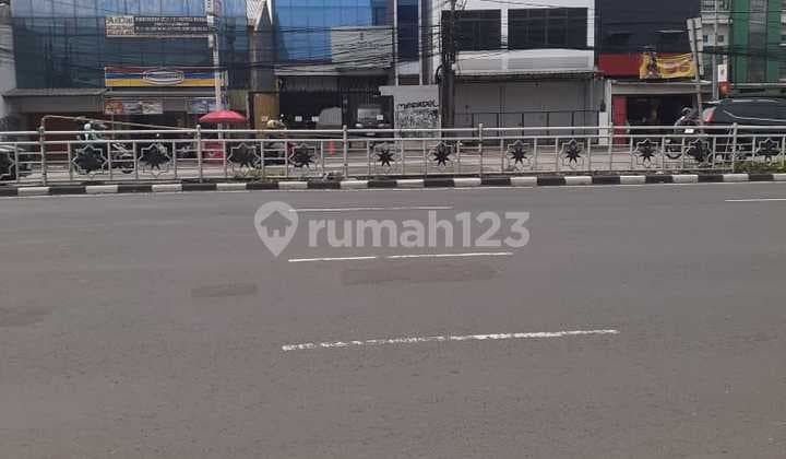Dijual Ruko Gandeng 3 Lantai di Jl. Kh. Abdullah Syafei Tebet