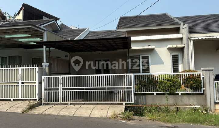 For Sale - Rumah Cantik Siap Huni di Komplek Villa Dago Ciputat, Harga Terjangkau!