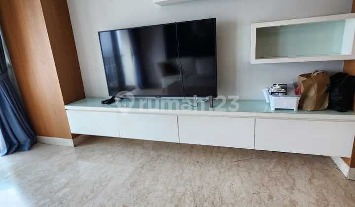 For Rent Apartment St. Moritz Tower New Royal Kembangan West Jakarta