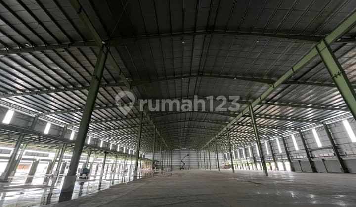 Disewakan Gudang Modern Internasional di Daan Mogot Raya