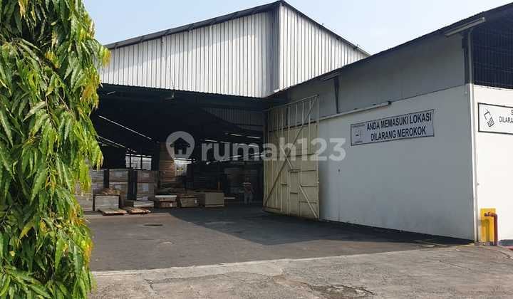Disewakan Gudang di Komplek area Pergudangan Eksklusif yang berada di area Pergudangan dan Industri di kawasan Narogong yang berkonsep Cluster dan terintegrasi dengan Toll